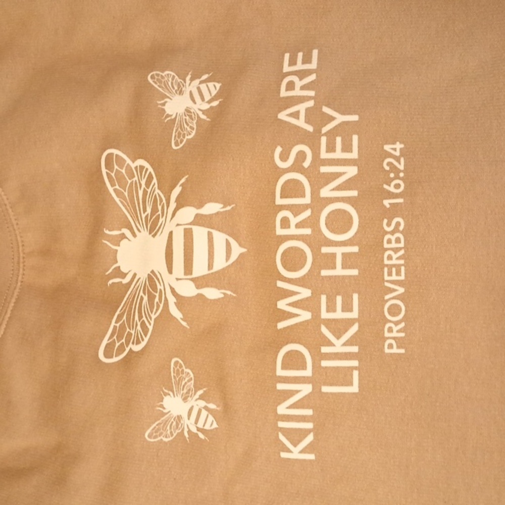 Women's sweatshirt XL NWOT LOVE IN Faith